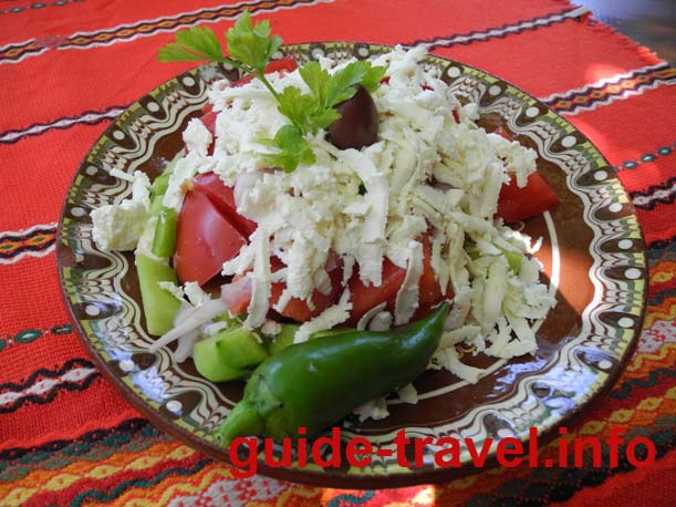 Болгарская кухня - шопский салат