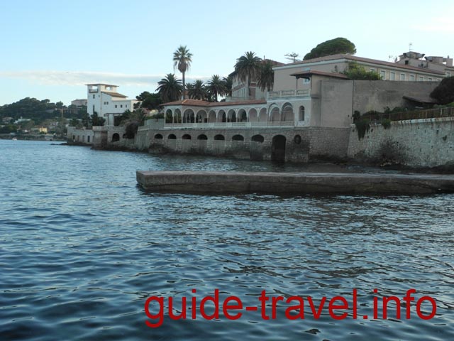 Вилла Керилос