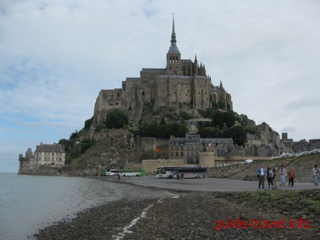 Самостоятельное путешествие по Франции - аббатство Мон-Сен-Мишель