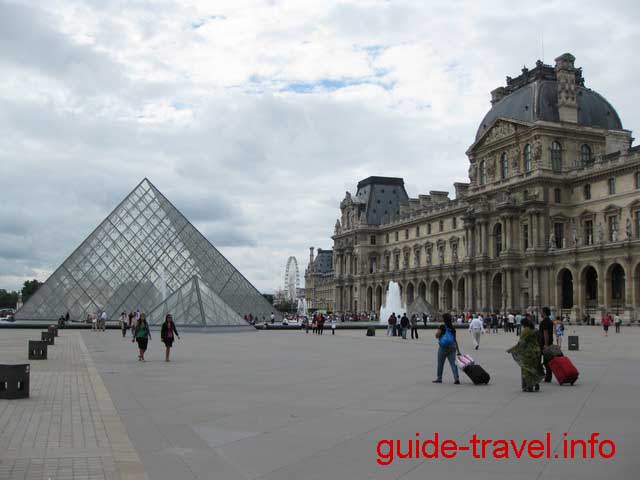Достопримечательности Парижа - Лувр