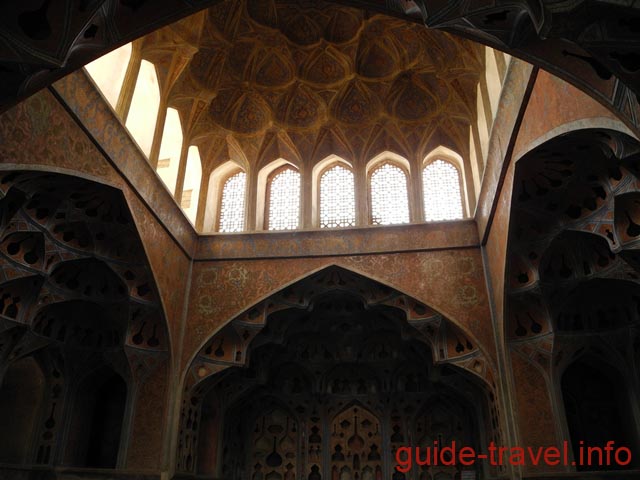 Музыкальная комната дворца Али Капу