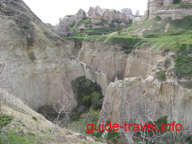 Каппадокия фото - Голубиный каньон